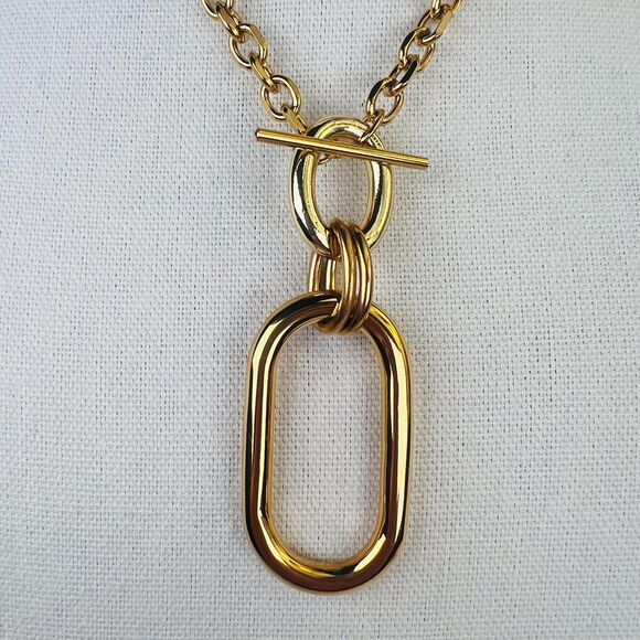 Revolve PETIT MOMENTS Large Carabiner Necklace in Gold-tone Waterproof 19" - Picture 4 of 6